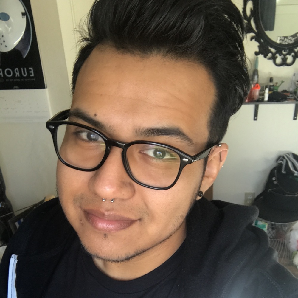 Meet your Posher, Raymond